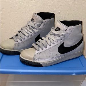 Gray Nike Blazer High (4.5 Y)
